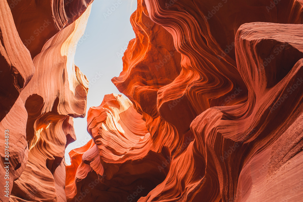 Unbelievable Antelope Canyon in the US - obrazy, fototapety, plakaty 