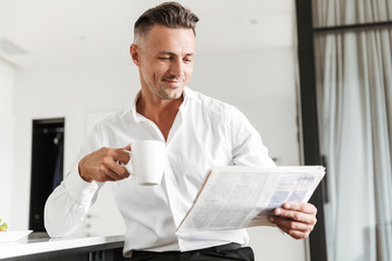 Poster - Happy man dressed in formal clothes