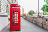 Fototapeta Londyn - Central London, England with famous landmark sights Big Ben and parliament in Westminster