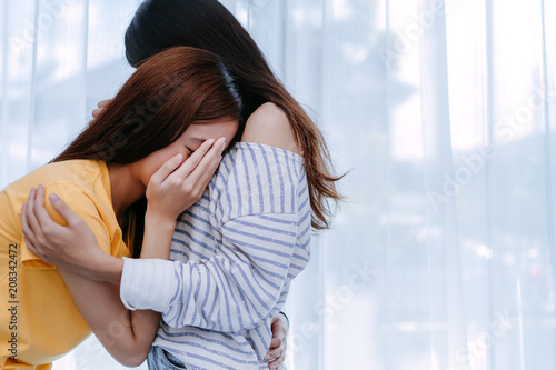 girl cries during lesbo sex Girl cries during lesbo sex