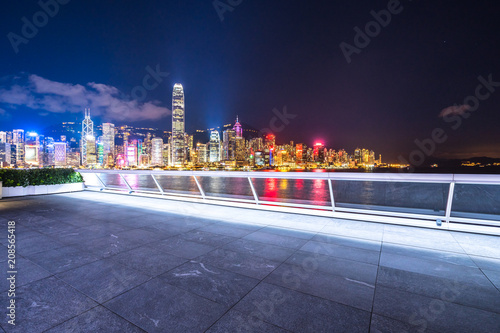 Zdjęcie XXL panoramę miasta z pustym placu