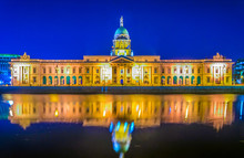 Night View Of The Custom House Situated Next To The River LIffey In Dublin, Ireland