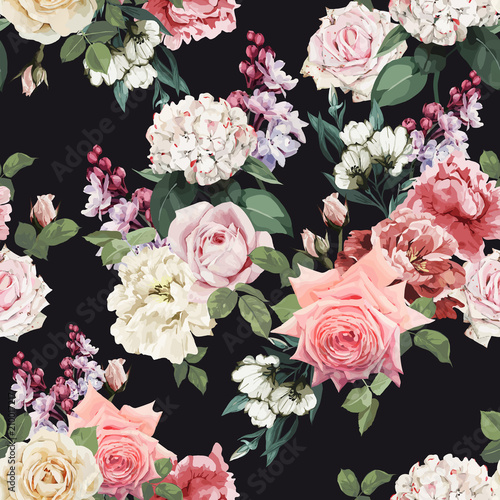 Seamless floral pattern with roses, watercolor. Vector illustration.