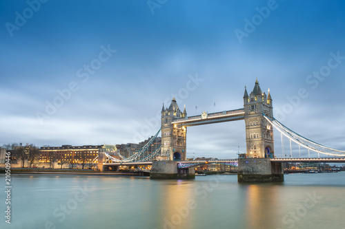 Plakat Basztowy most w Londyńskim mieście, UK