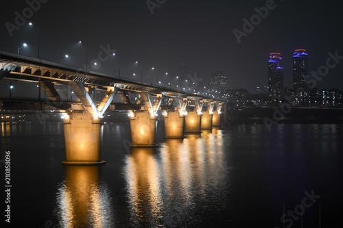 Plakat most na rzece Han w Seulu