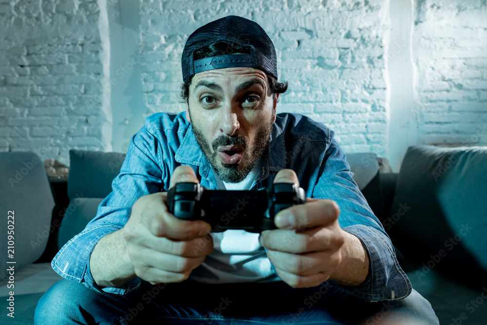 close up of nerd video gamer addicted man - obrazy, fototapety, plakaty 