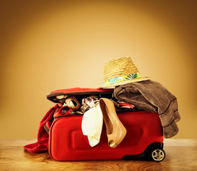 summer photo of suitcase 