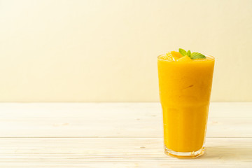 Poster - fresh mango smoothies