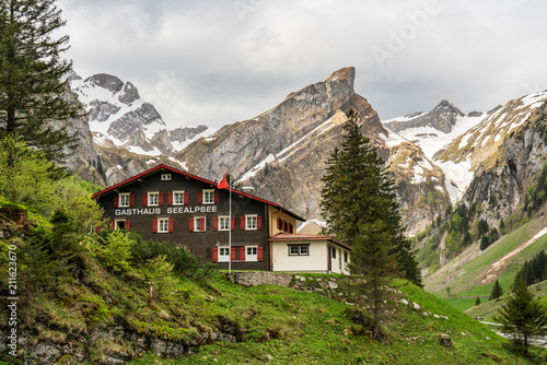 Dekoracja na wymiar  widok-na-panorame-szwajcarii-alp
