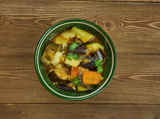 Canvas Print - Tajik vegetables stew with zucchini