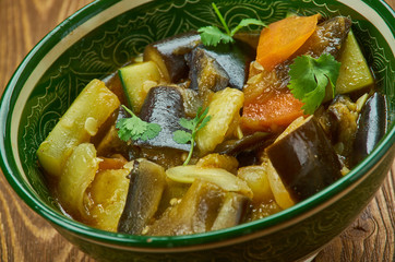 Canvas Print - Tajik vegetables stew with zucchini