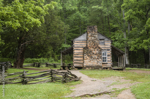 The Abandoned John Oliver Log Cabin In Cades Cove Great Smoky