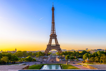Wall Mural - view of eiffel tower from jardins du trocadero in paris, france. eiffel tower is one of the most ico