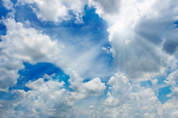 Canvas Print - beautiful blue sky with sun for background