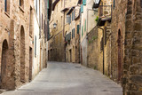 Fototapeta Uliczki - old town and streets in Montalcino in Tuscany