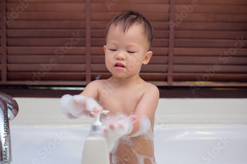 bathtub for 12 month old