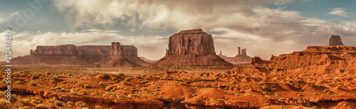 Fotografía Landscape of Monument valley. USA.
