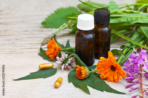 Foto Medical preparations based on medicinal herbs