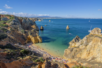 Vista de La Playa do Camilo en la region de Algarve portugal 