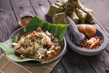 Wall Mural - delicious traditional food. kupat tahu from indonesia