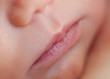 Detalle de labios de bebé recién nacido