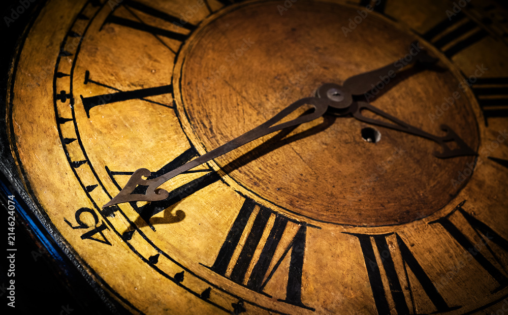 Close up old antique classic clock. Concept of time, history, science, memory, information. Retro style. Vintage background. - obrazy, fototapety, plakaty 