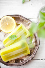 Sticker - Green juice popsicles