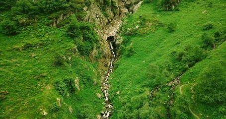 Canvas Print - Wild mountain stream with waterfalls in Pyrenees