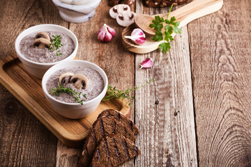 Canvas Print - Hearty mushroom soup in ceramic bowl