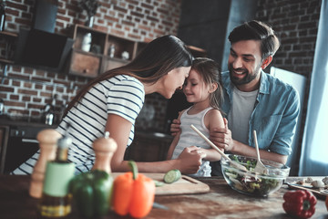 Wall Mural - Family on kitchen