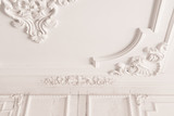 Fototapeta  - unfinished plaster molding on the ceiling. decorative gypsum finish. plasterboard and painting works