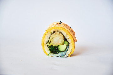 Wall Mural - Fusion sushi roll with shrimp and mango