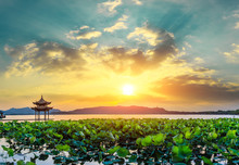 Hangzhou West Lake Jixian Pavilion At Sunset