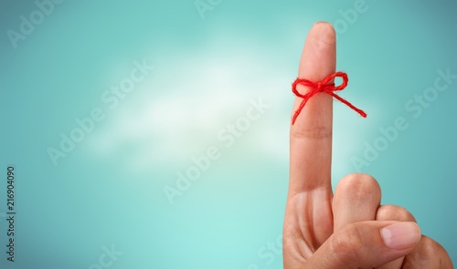 Fotografía Rope bow on finger pointing