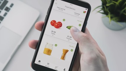 Ordering food online using smartphone app