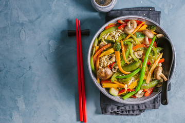 Wall Mural - Asian food noodles with vegetables