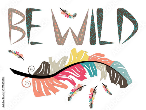be-wild-napis-z-kolorowymi-piorami-w-stylu-boho