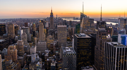 Wall Mural - New York Skyline Manhatten Cityscape Empire State Building from Top of the Rock Sunset