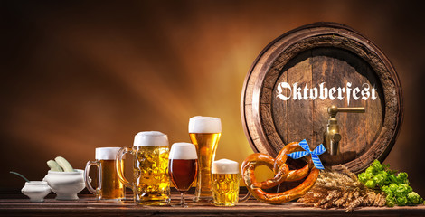 Poster - Oktoberfest beer barrel and beer glasses