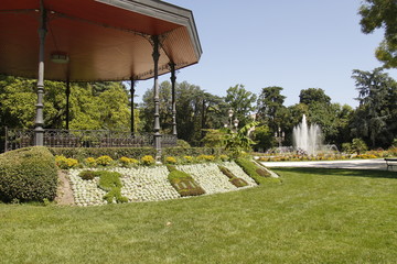 Canvas Print - Kiosque du square Boulingrin à Toulouse, Haute Garonne