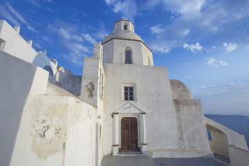 Chiesa nella città di Fira Santorini in Grecia