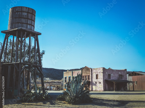 Cuadros en Lienzo Tabernas. Poblado western en Almeria. Andalucia, España