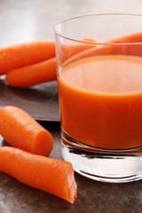 Canvas Print - carrot juice fresh