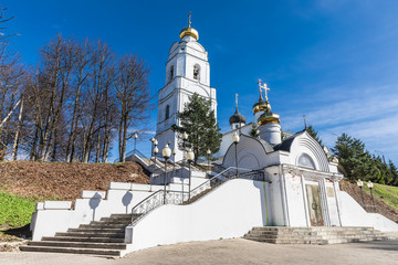 Wall Mural - Holy Trinity Cathedral, the main Orthodox cathedral of Vyazma, Russia