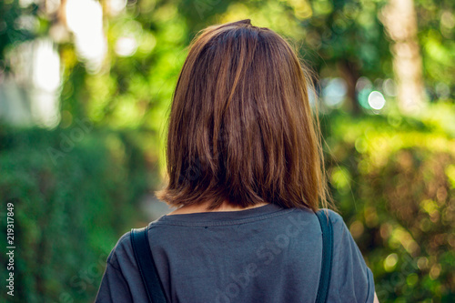 Young Girl Photo From Back Of Short Bob Hair Style Healthy