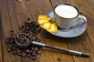 Sticker - Coffee in cup, biscuits, beans