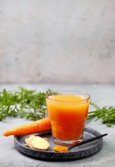 Canvas Print - carrot detox drink