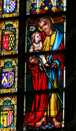 Fotografía Stained Glass of St Joseph and Jesus