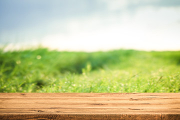 Poster - Empty wooden table for product or montage. Wooden board surface. Nature background concept.