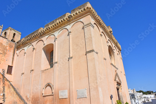 Fotografie, Obraz Italy, Puglia region, Massafra, typical church in the historic center of the city